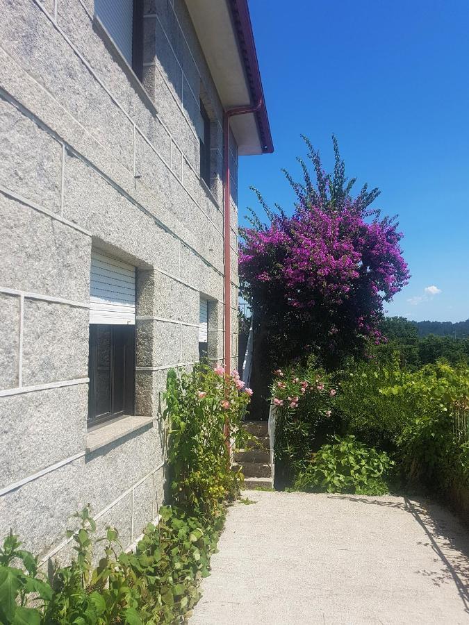Villa O Eido de Celia Ponteareas Exterior foto